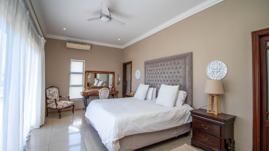 3 Bedroom Property for Sale in The Coves North West